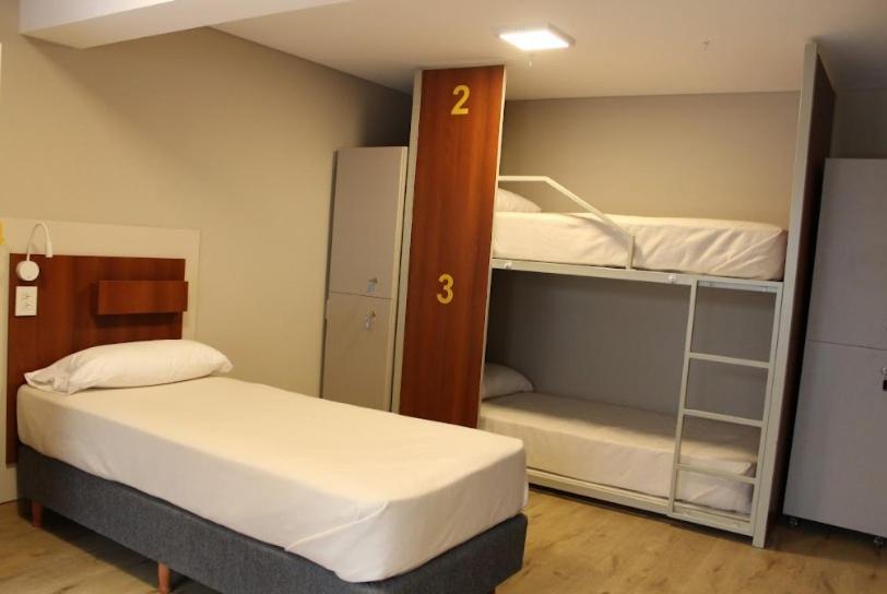 Nomade Mdz Guest house *